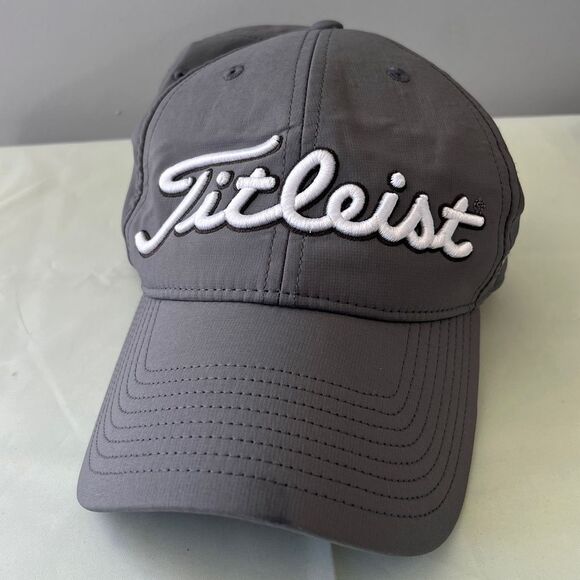 Titleist Pro V1 Hat Cap Mens Golf Gray Strapback Embroidered FJ Footjoy OSFM - Picture 1 of 10